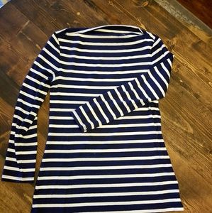 Old Navy striped boat neck tee.